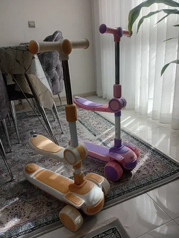 اسکوتر|دوچرخه، اسکیت، اسکوتر|پرند, فاز ۲|دیوار