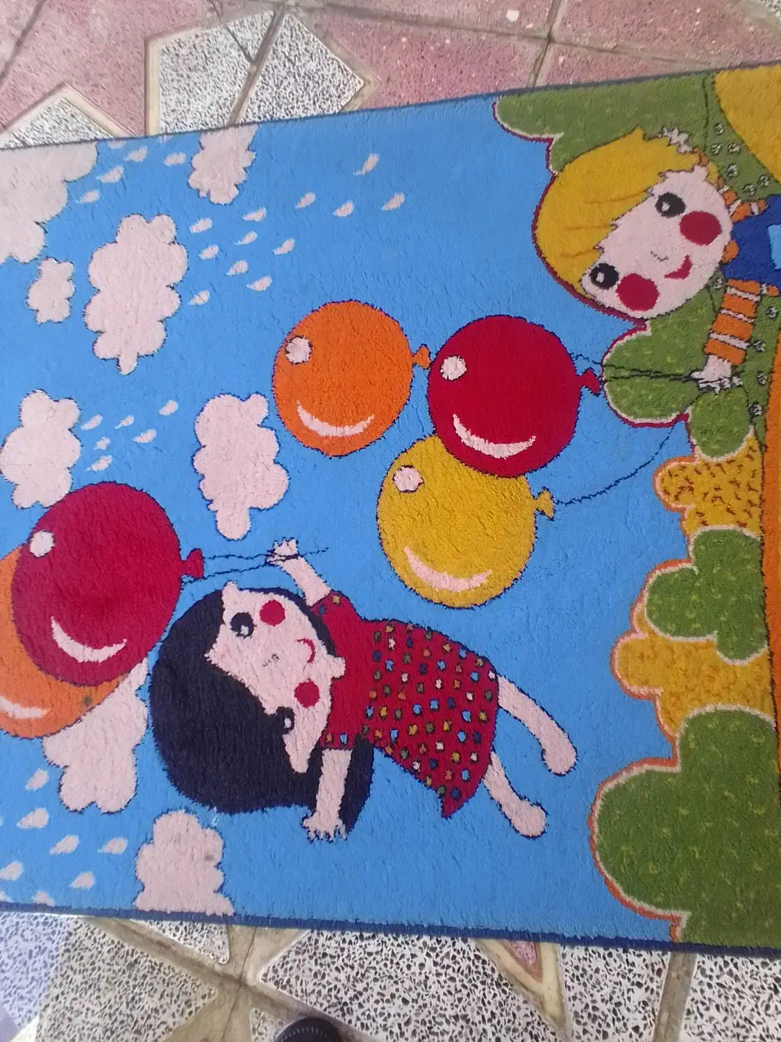 قالیچه و پرده اتاق کودک|فرش|اراک, |دیوار