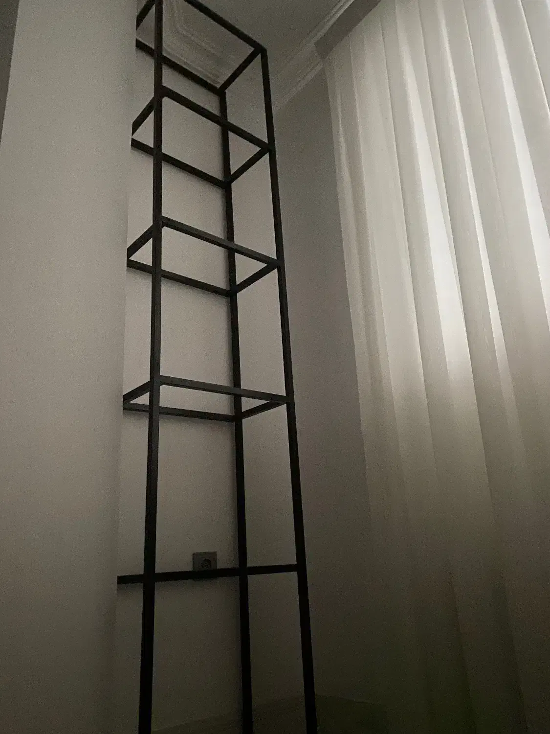 استند|کتابخانه، شلف، قفسههای دیواری|تالش, هشتپر|دیوار