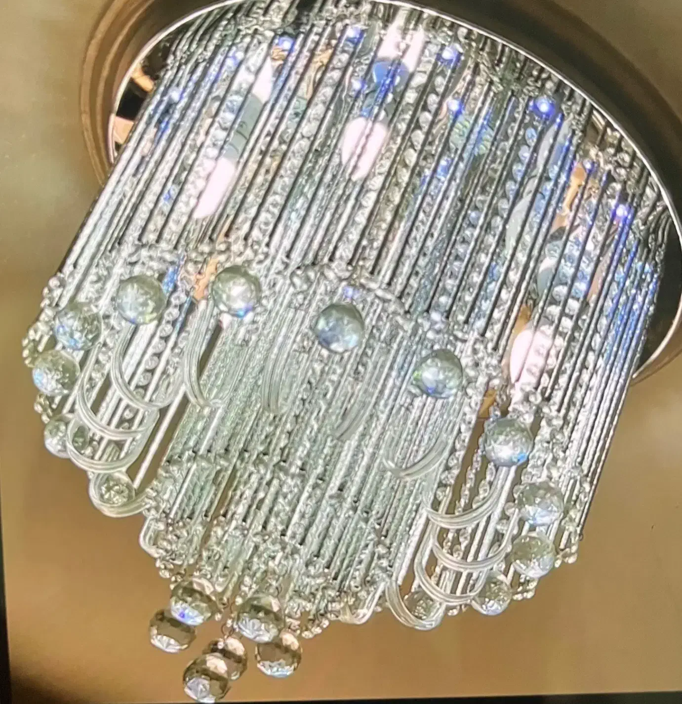 لوستر شش شاخه|لوستر و چراغ آویز|تهران, شهرک فردوس (حسینی)|دیوار