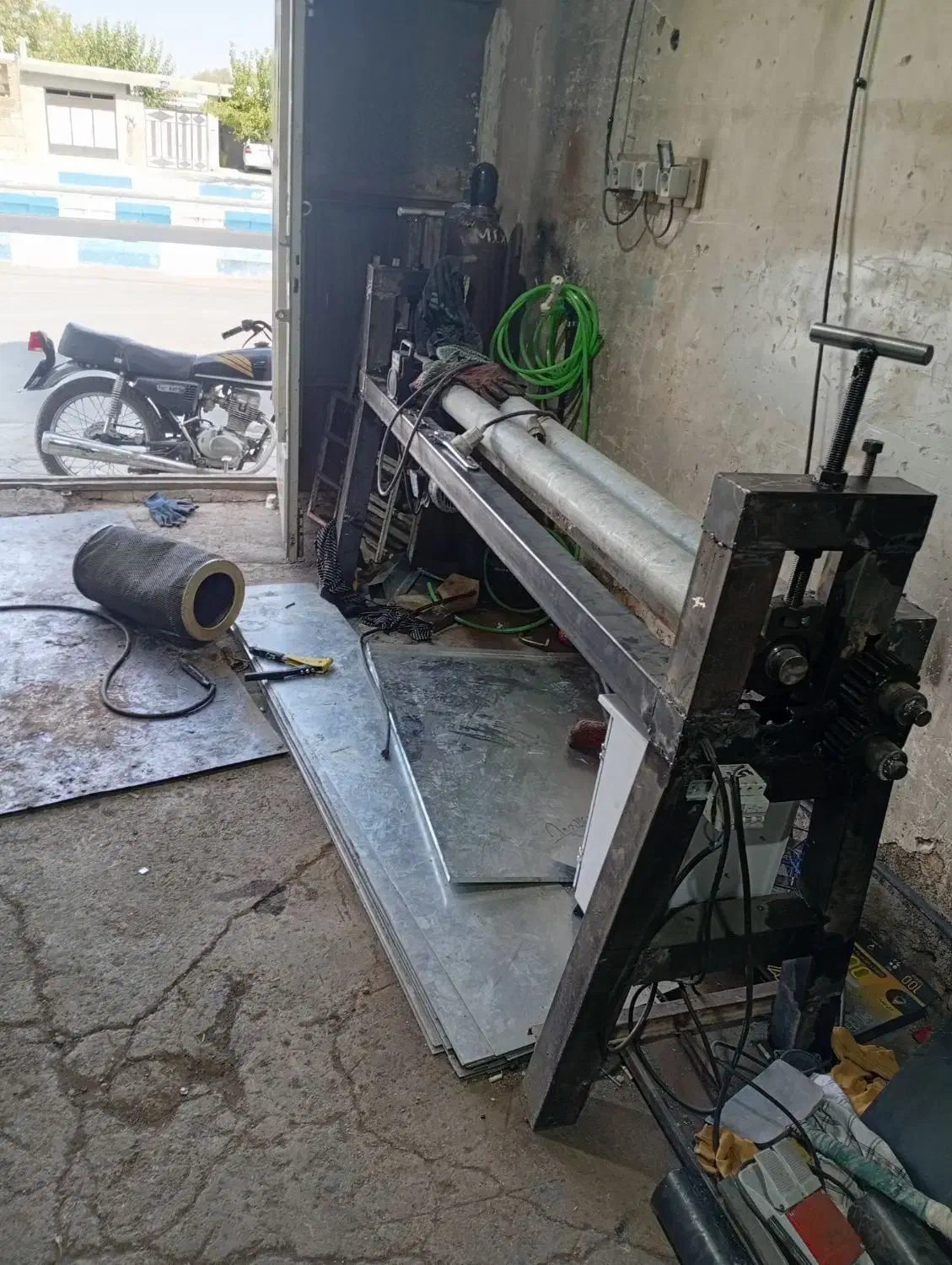 خم کن گیوتین و نورد|ماشینآلات صنعتی|دهاقان, |دیوار