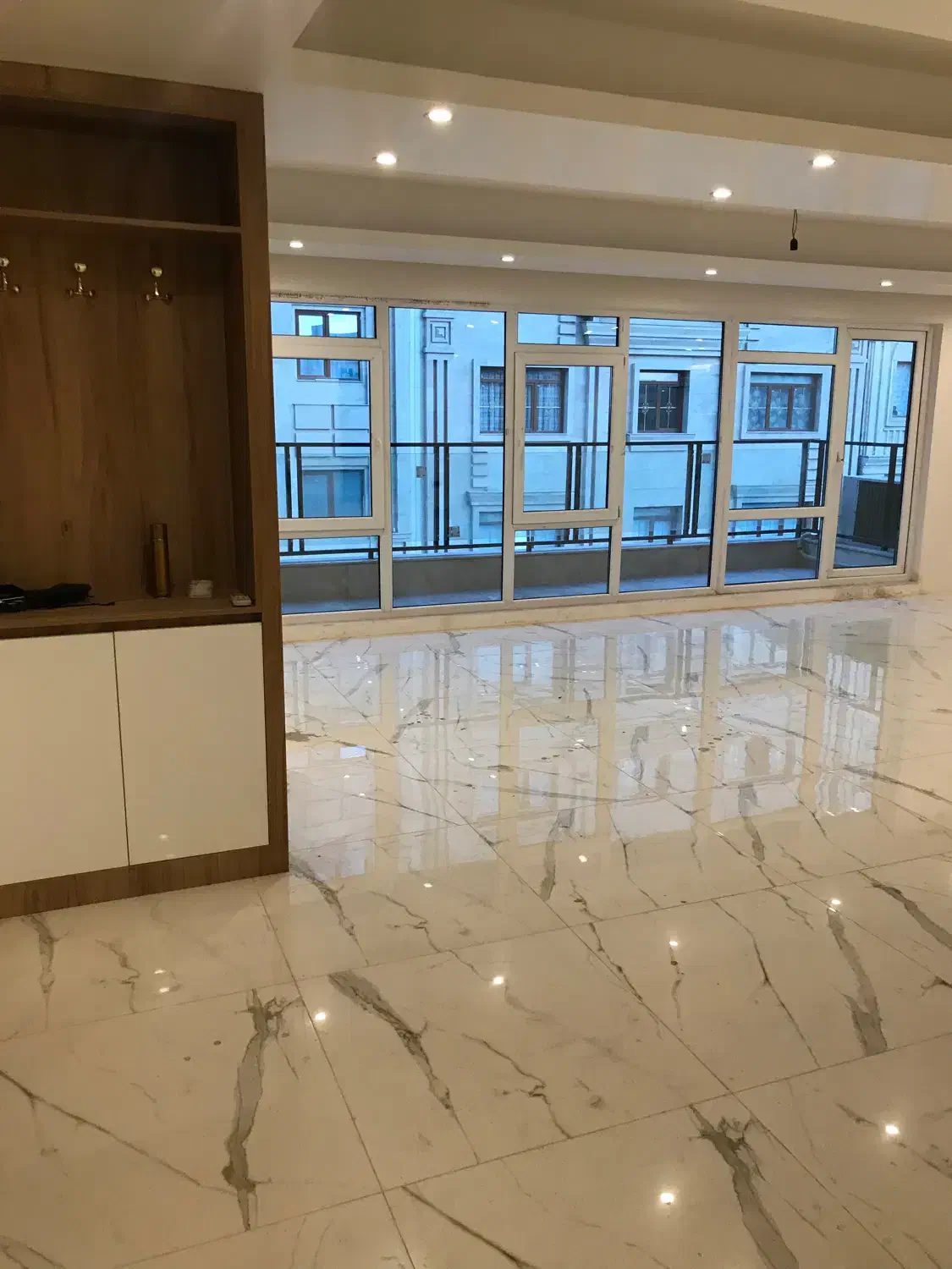 اجاره آپارتمان لوکس ۱۸۵ متری|اجارهٔ آپارتمان|تبریز, |دیوار