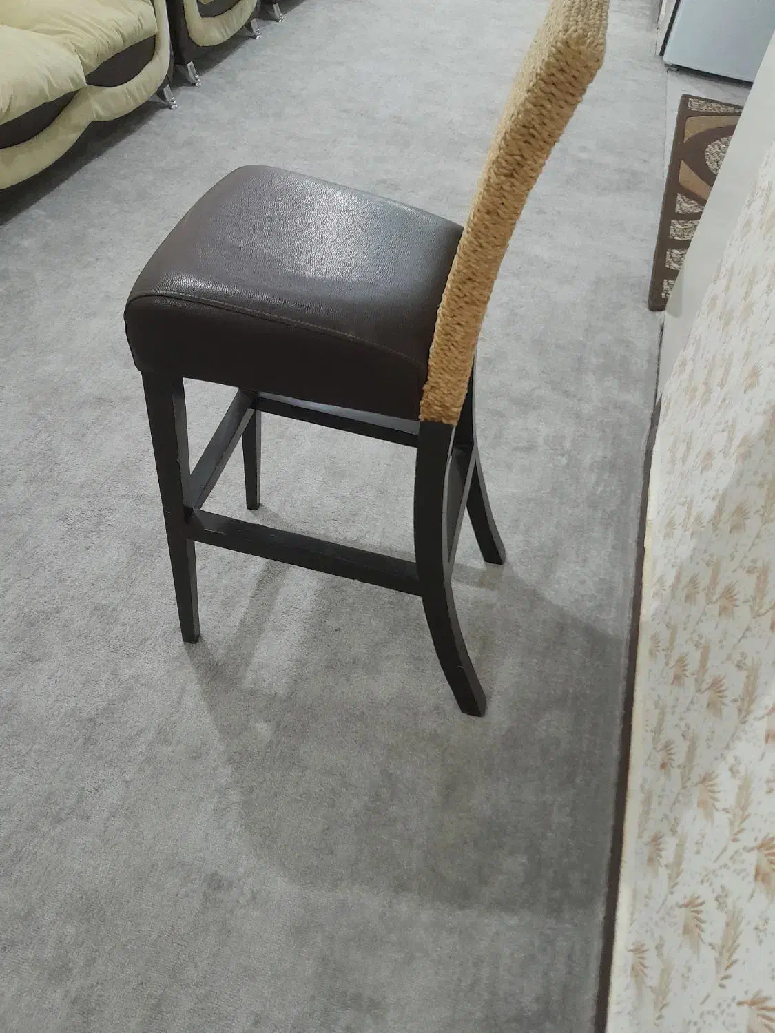 صندلی اپن|صندلی و نیمکت|اهواز, کمپلو جنوبی|دیوار