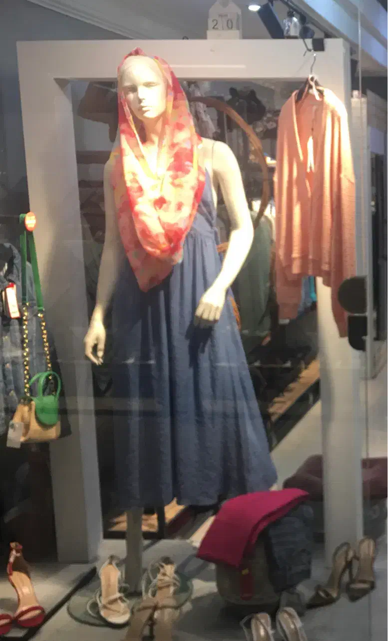 مانکن کولی وارداتی|مجسمه، تندیس، ماکت|تهران, سردارجنگل|دیوار