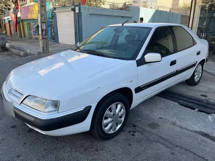 زانتیا ۲۰۰۰ سفید مدل۸۸|خودرو سواری و وانت|اندیشه, اندیشه فاز ۱|دیوار