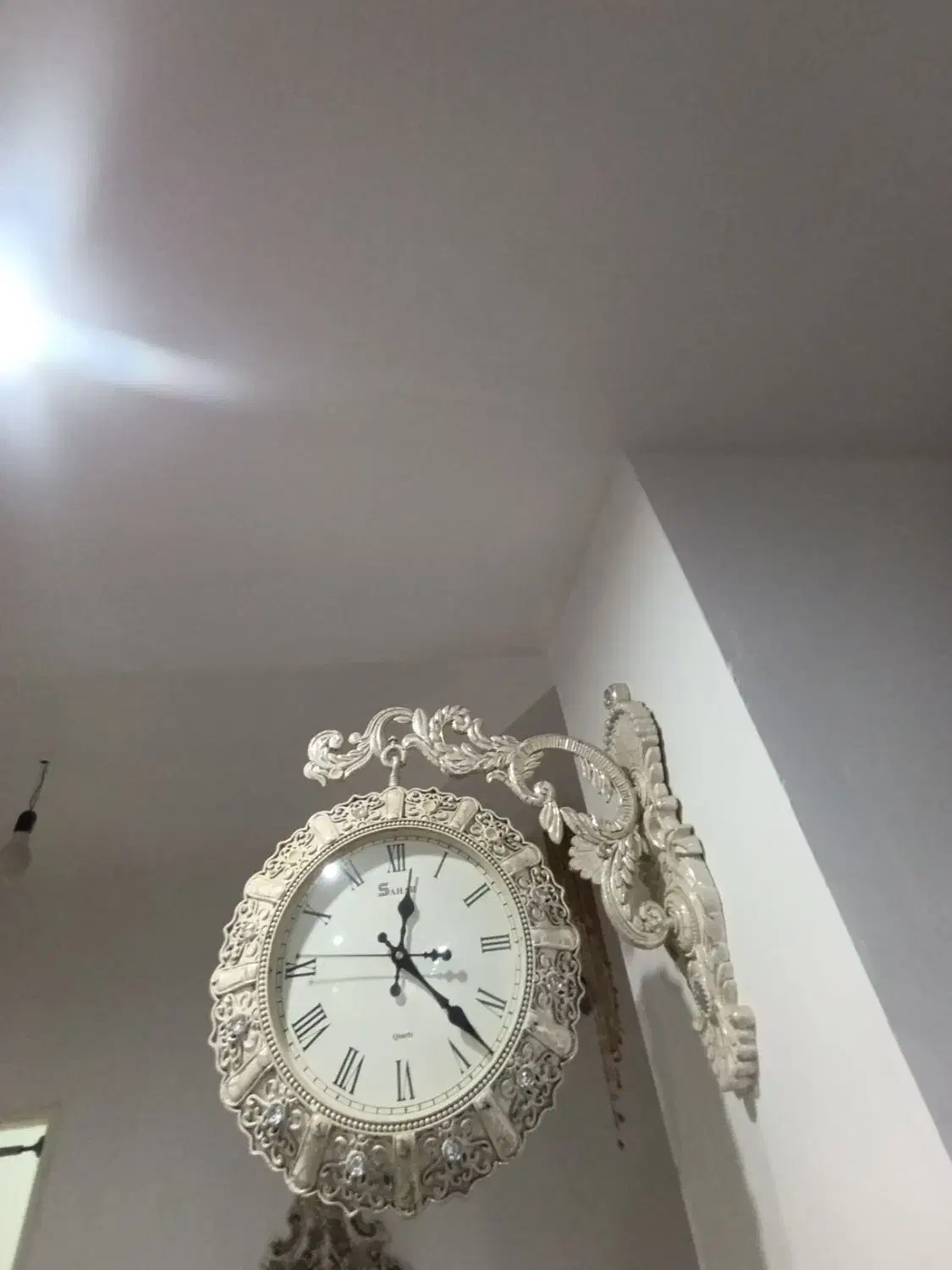 ساعت دیواری دوطرفه|ساعت دیواری و تزئینی|مشکین‌دشت, |دیوار