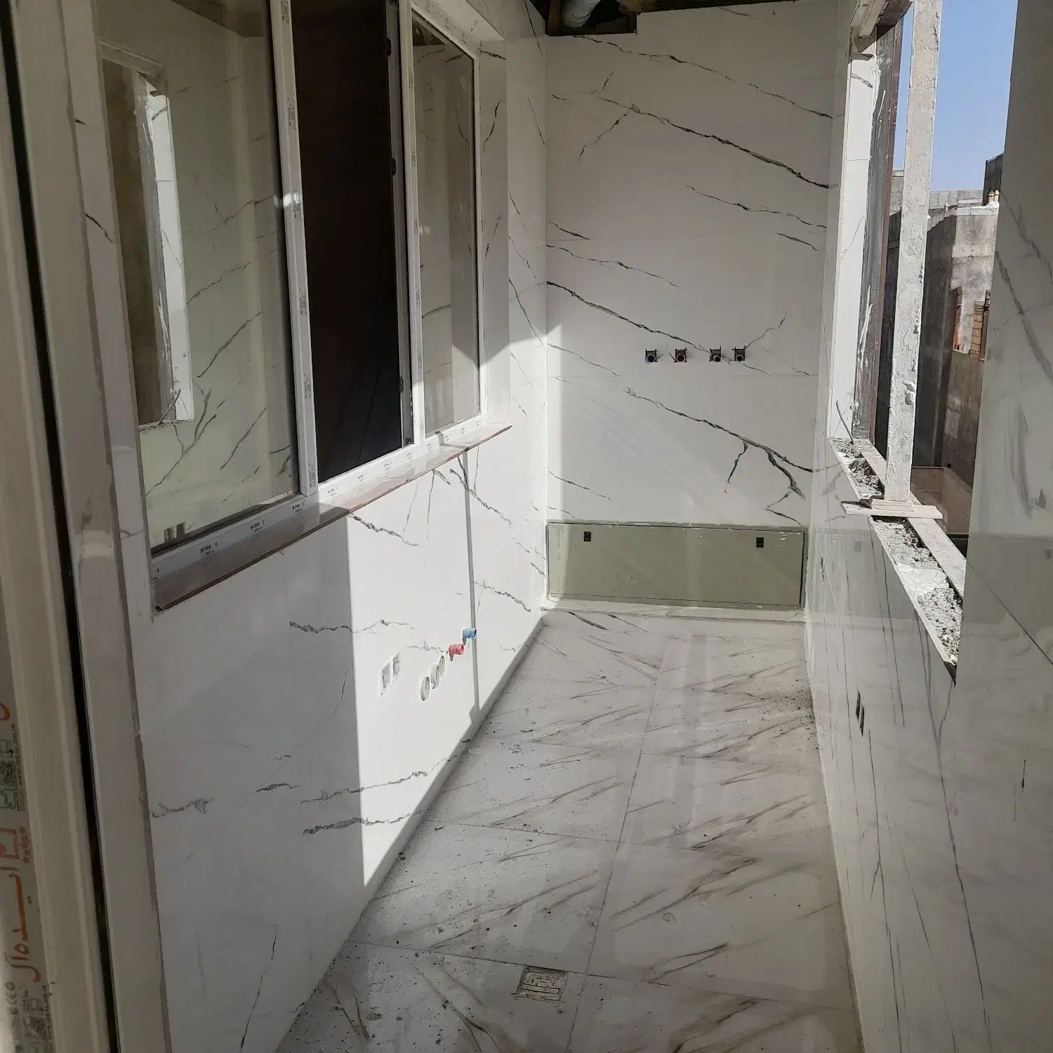 تعمیرات ساختمان کاشی وسنگ کار|خدمات پیشه و مهارت|خوی, |دیوار