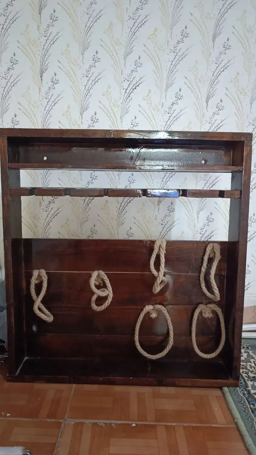 استند چوبی (بار)|کتابخانه، شلف، قفسه‌های دیواری|کرمان, |دیوار