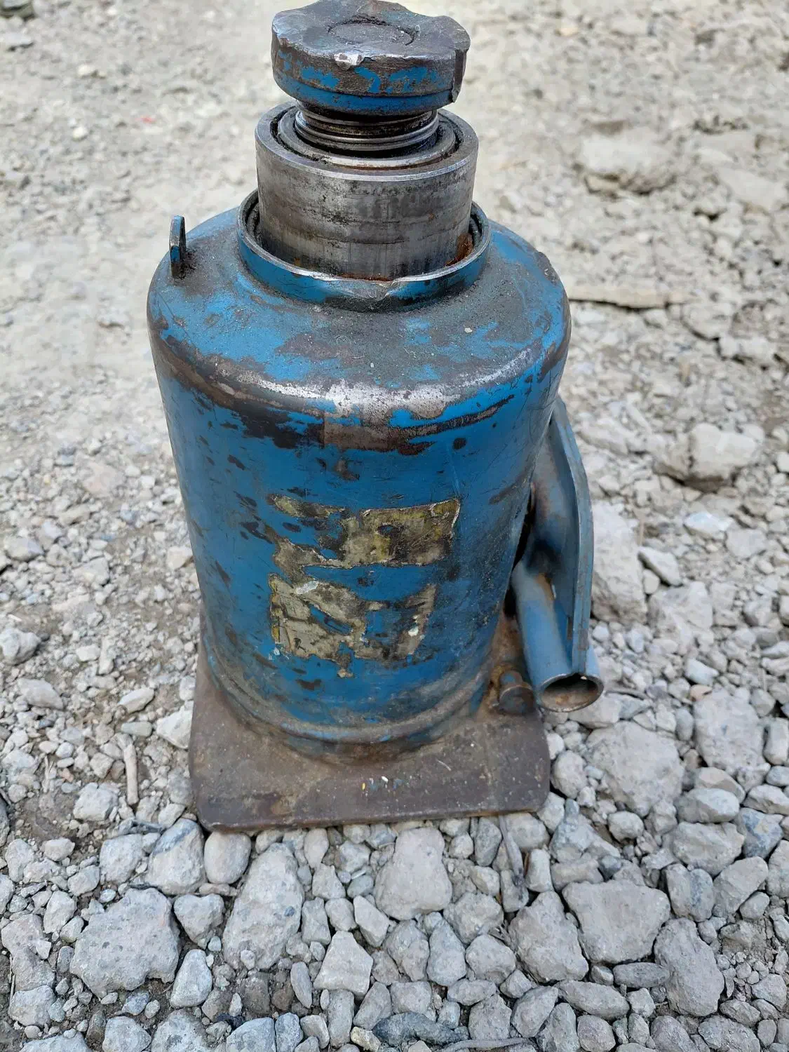 جک روغنی|ابزارآلات|ماکو, |دیوار