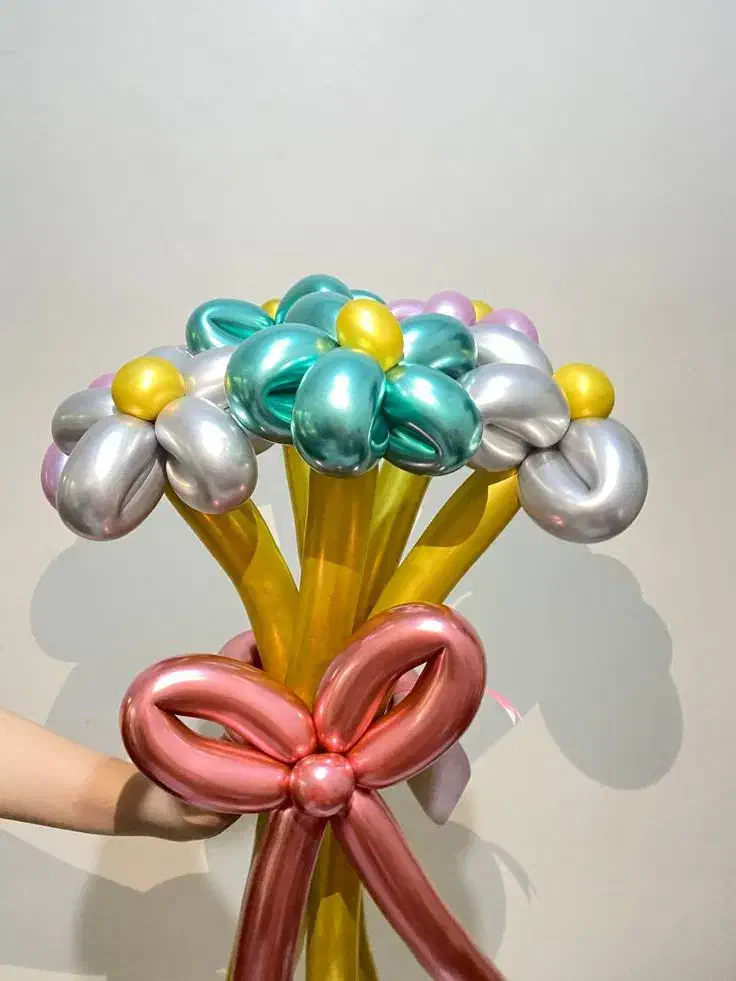 گل بادکنکی|گل مصنوعی|شیراز, قدوسی شرقی|دیوار