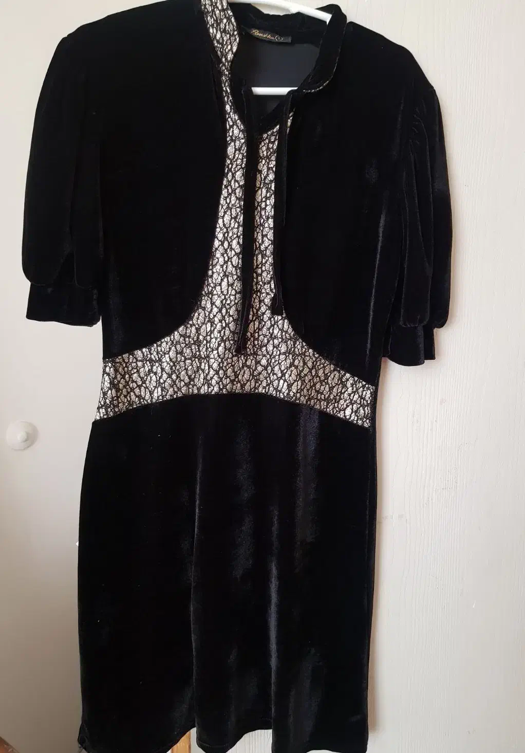 پیراهن پاییزه|لباس|زنجان, |دیوار