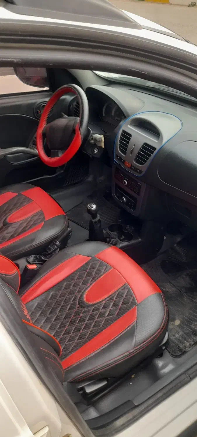 کوییک ۹۸بیرنگ|خودرو سواری و وانت|گنبد کاووس, |دیوار