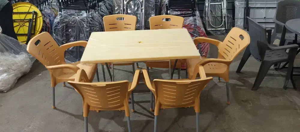 صندلی پلاستیکی فست فودی ، باغی|میز و صندلی غذاخوری|بیرجند, |دیوار