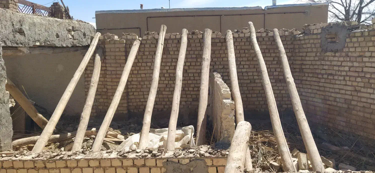 تیرچوبی سقفی،کیلویی نمیفروشم|مصالح و تجهیزات ساختمان|فرمهین, |دیوار