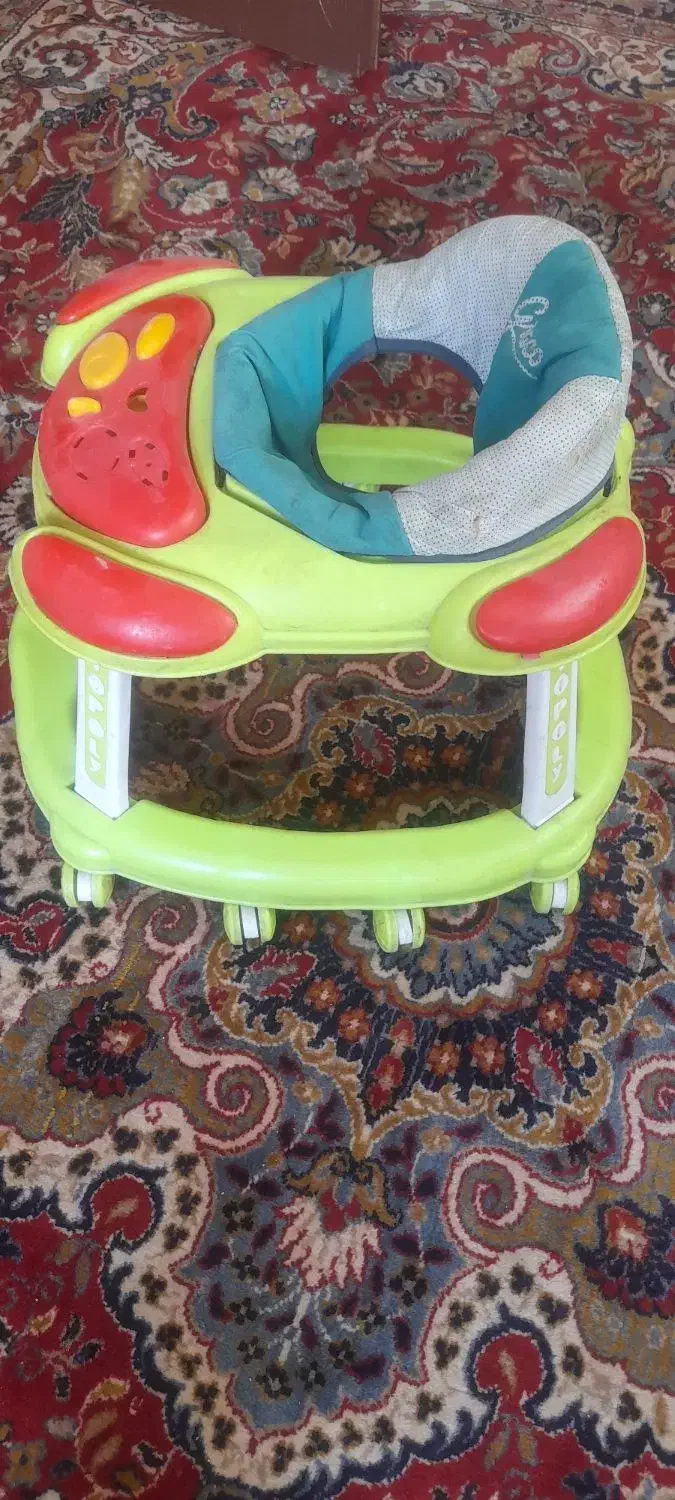 راروک|کالسکه و لوازم جانبی|فولادشهر, مسکن مهر فولادشهر|دیوار