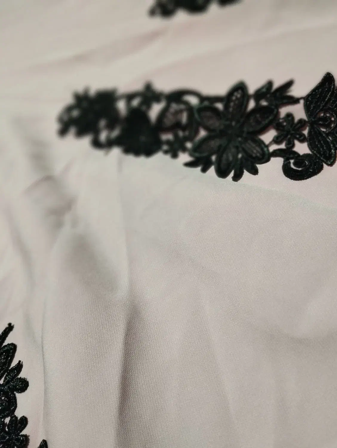 لباس مجلسی نو|لباس|رشت, معلولین|دیوار