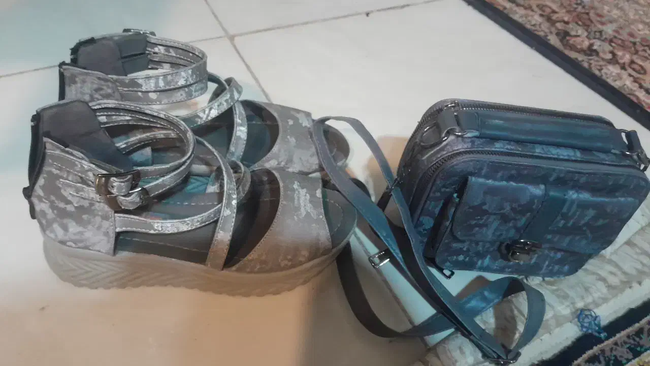 کیف کفش|کیف، کفش، کمربند|اراک, |دیوار