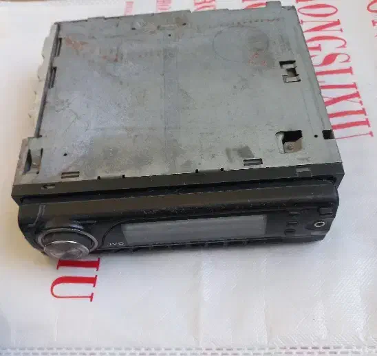 یک عدد ظبط JVC سالم به دلیل فروش خودرو|قطعات یدکی و لوازم جانبی|هشتگرد, شهرک ولیعصر (مصلی)|دیوار