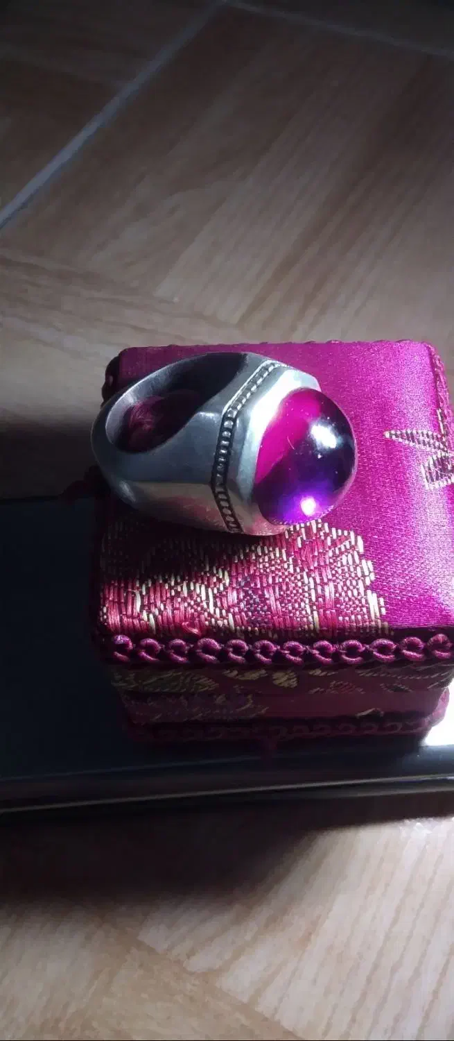 یاقوت الکساندریت معدنی|جواهرات|تبریز, |دیوار