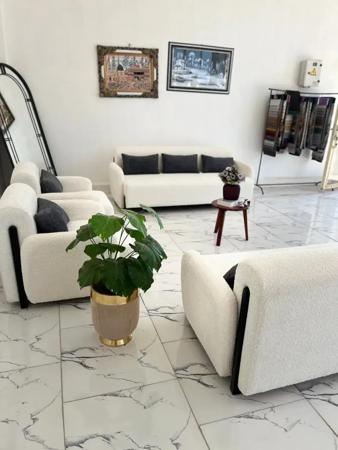 مبل عیدت رو الان بخر پولش رو سال دیگ بده|مبلمان خانگی و میز عسلی|اصفهان, باب الدشت|دیوار