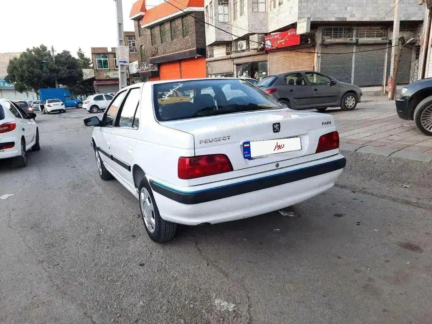 پژوپارس مدل ۱۳۸۵اتاق تعویض۱۴۰۴|خودرو سواری و وانت|کرمانشاه, |دیوار