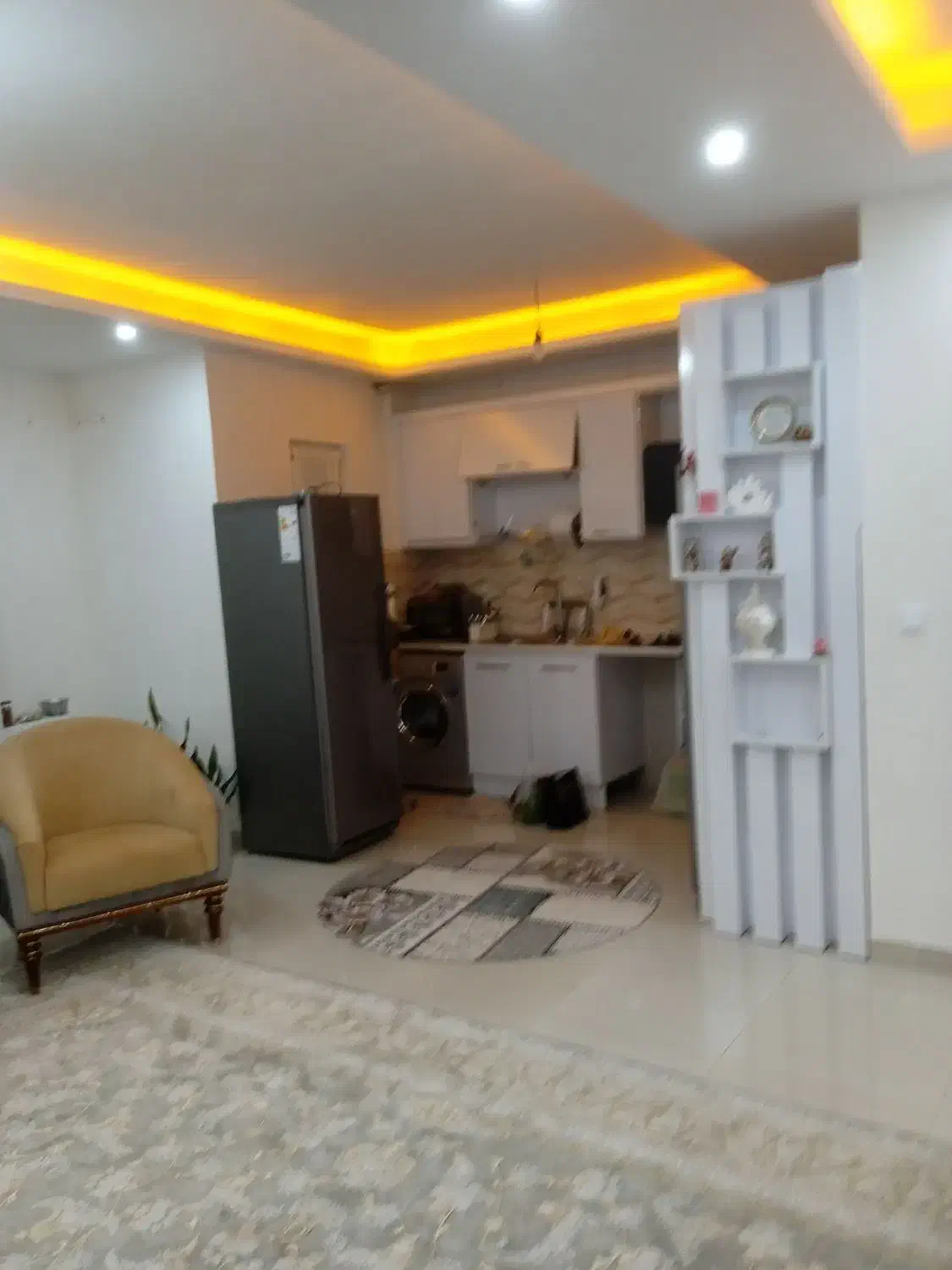 فروش آپارتمان طبقه اول و سوم سندار|فروش آپارتمان|رشت, قاسمیه|دیوار