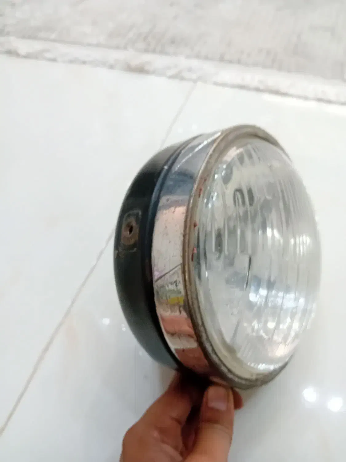 کله چراغ موتور ایژروستا|قطعات یدکی و لوازم جانبی|یزد, |دیوار