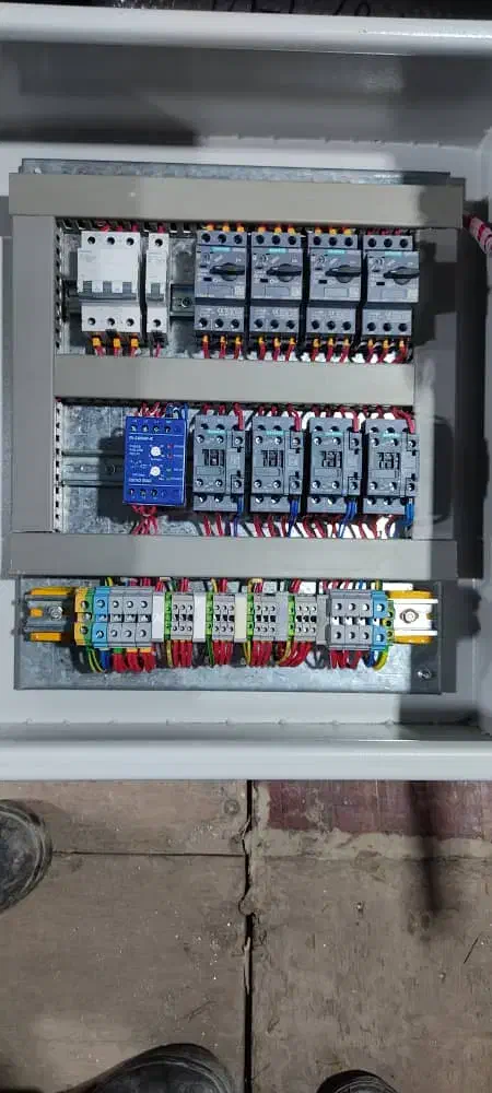 کارشناس برق صنعتی مجرب با سابقه ۱۸ سال|خدمات پیشه و مهارت|خورموج, |دیوار