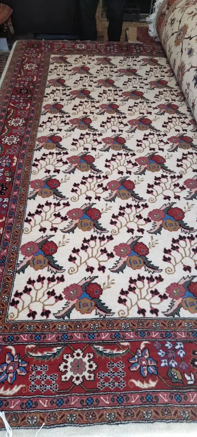 فرش دستباف گل رز|فرش|اردبیل, |دیوار