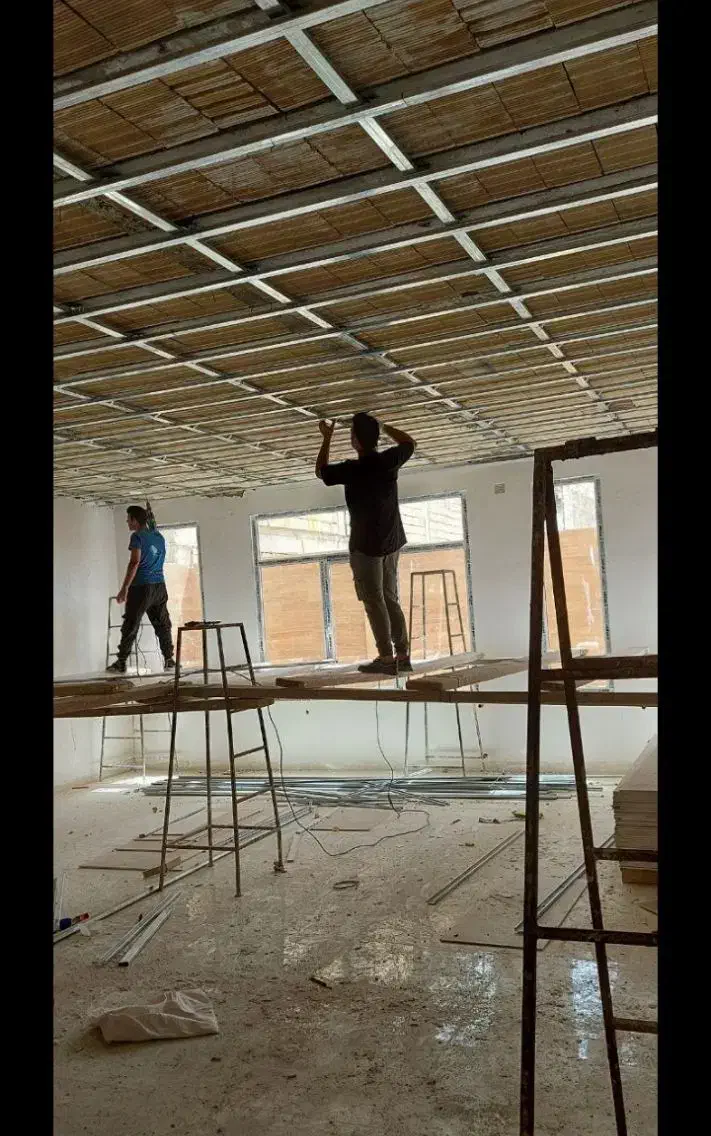 نیازمند شاگرد کناف|استخدام معماری، عمران و ساختمانی|میبد, |دیوار