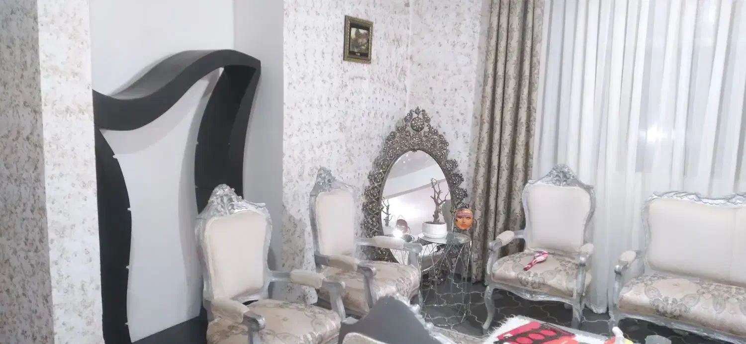 نقاشی وکاغذدیواری|خدمات پیشه و مهارت|شاندرمن, |دیوار