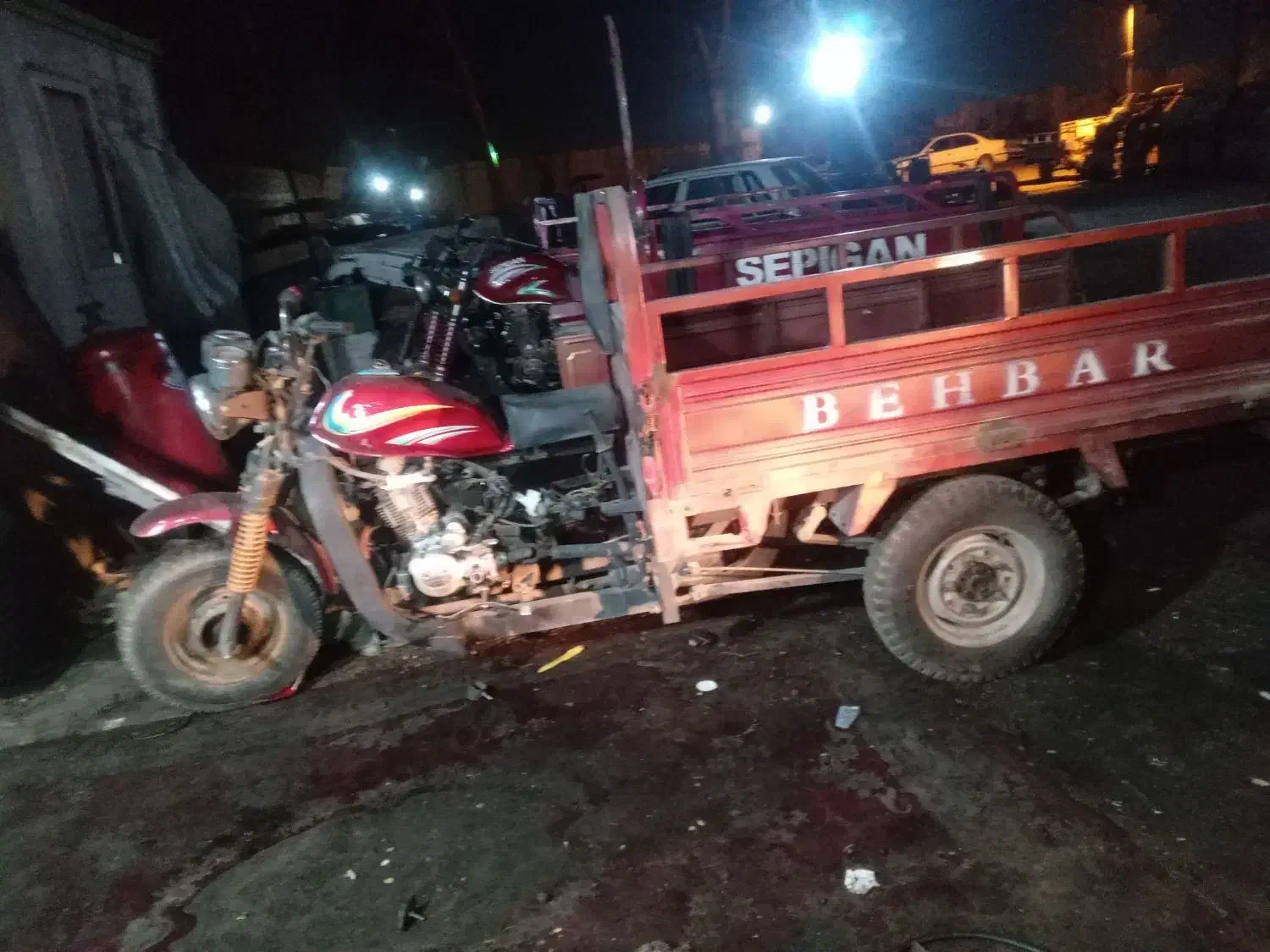 سه چرخه به‌بار|موتورسیکلت|تهران, میدان میوه و تره‌بار مرکزی|دیوار