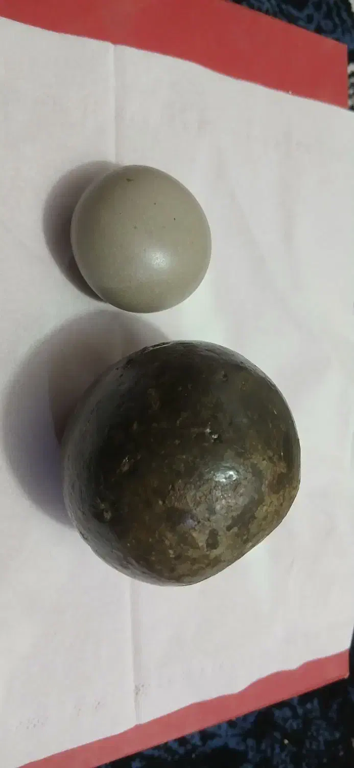 سنگ اسیاب قدیمی|کلکسیون اشیاء عتیقه|شهرکرد, |دیوار