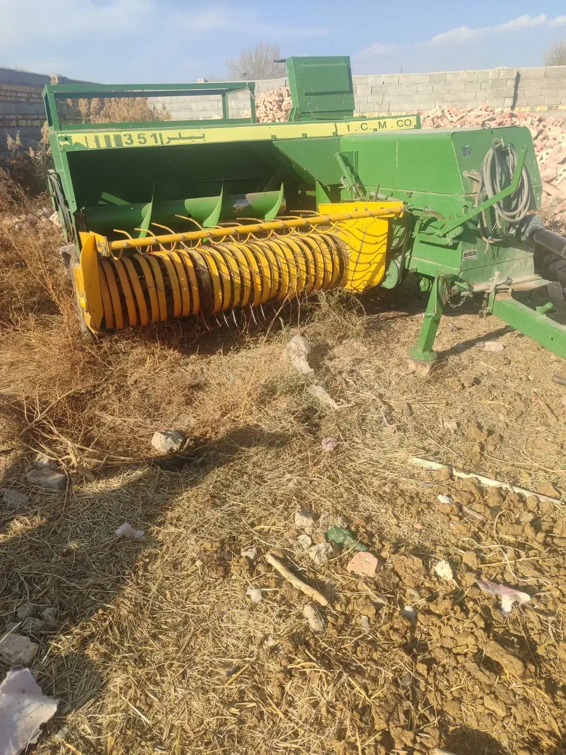 بیلر 98درحد نو|ماشین‌آلات صنعتی|سراب, |دیوار