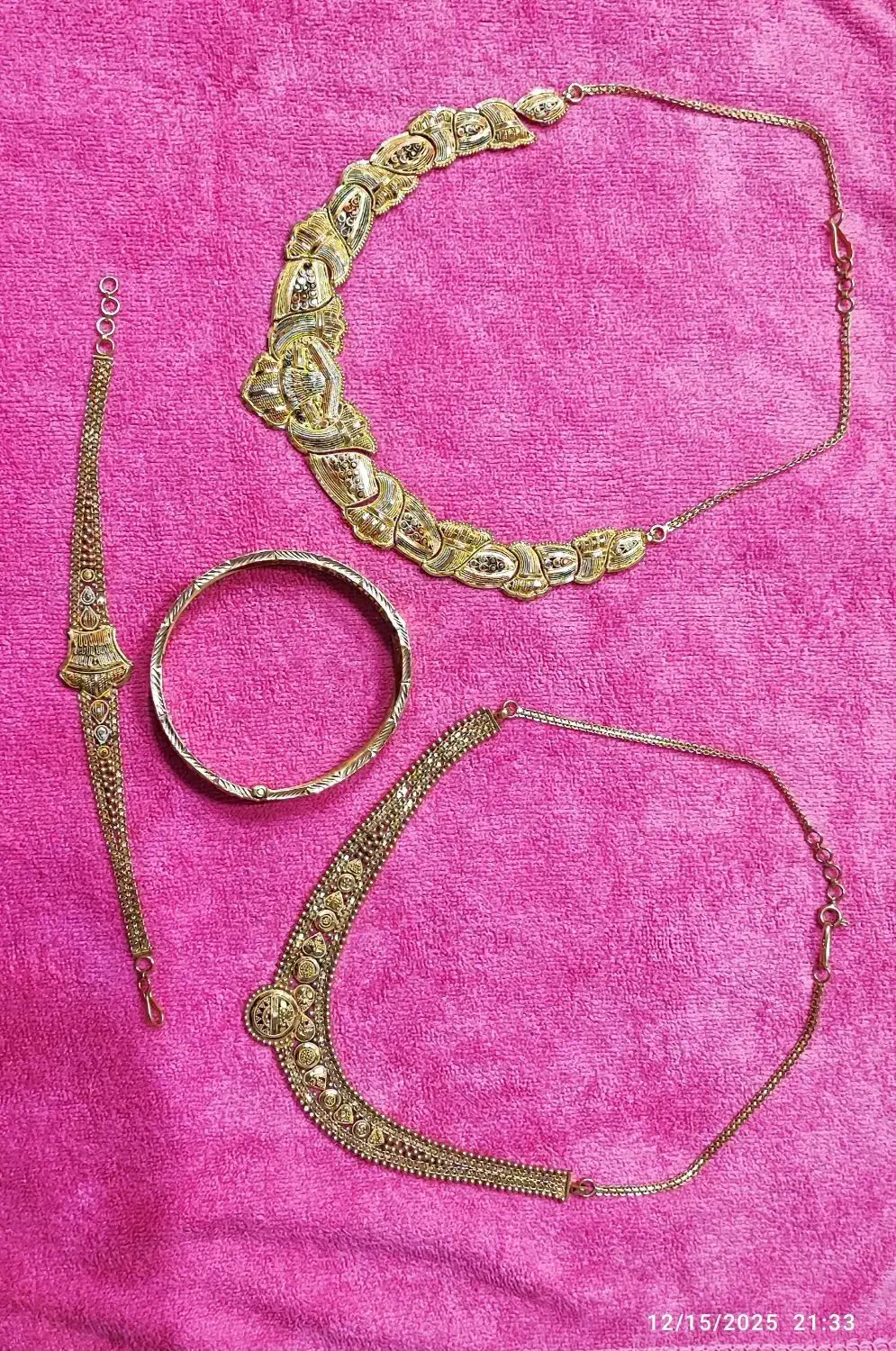 گردنبند و دستبند طلا ۲۱ عیار|جواهرات|تهران, یاخجی آباد|دیوار