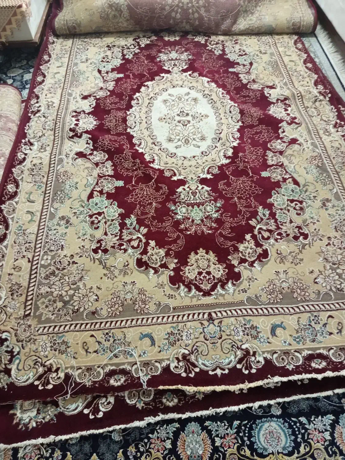 پشتی دیواری و فرش|پشتی|رشت, پیرکلاچای|دیوار