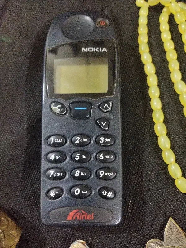 تعدادی اشیا عتیقه قدیمی|کلکسیون اشیاء عتیقه|گلپایگان, |دیوار