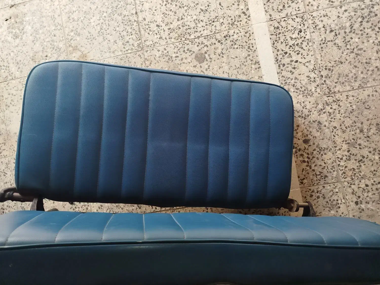 دو جفت صندلی عقب تاشو پاترول ۴ در تمیز و نو|قطعات یدکی و لوازم جانبی|رشت, کوی مهر|دیوار