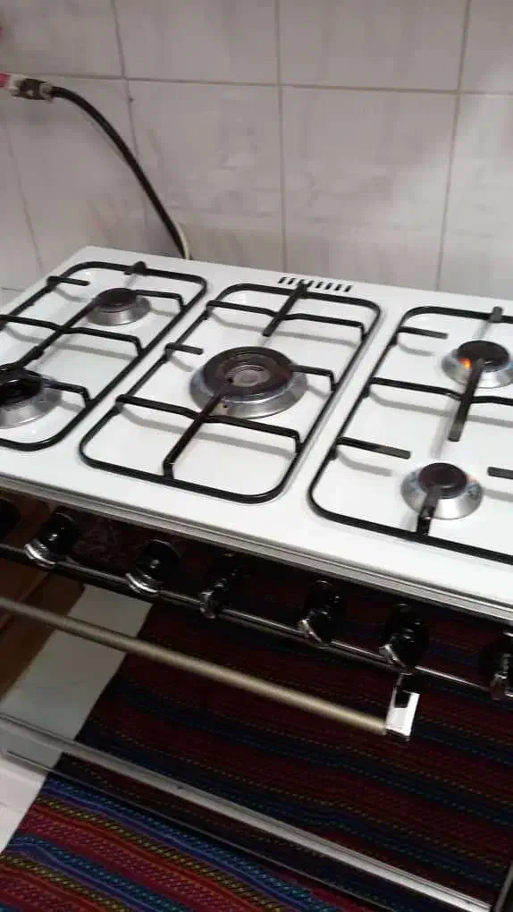 اجاق گاز فردار رزگاز ایتالیایی|اجاق گاز و لوازم برقی پختوپز|پرند, فاز ۵|دیوار