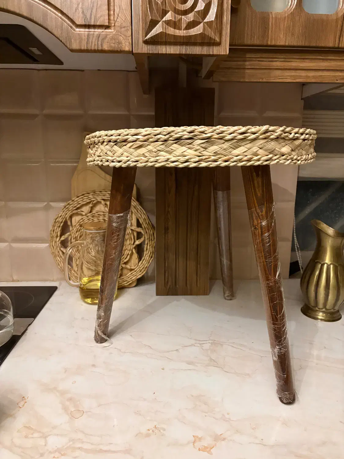 پایه حصیری با پایه چوبی|صنایع دستی و سایر لوازم تزئینی|گرگان, |دیوار