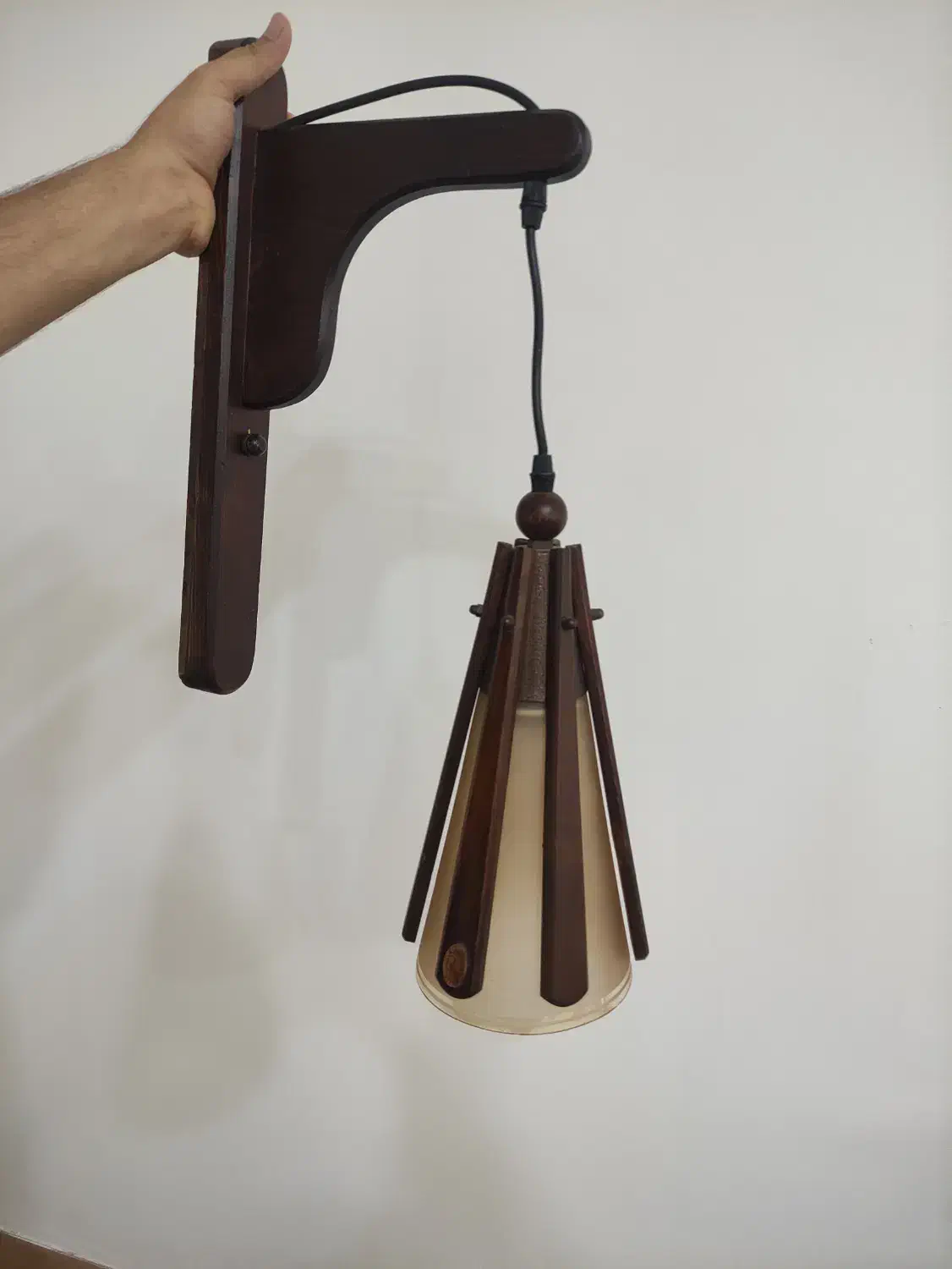 لوستر|لوستر و چراغ آویز|رشت, کوی حسینی|دیوار