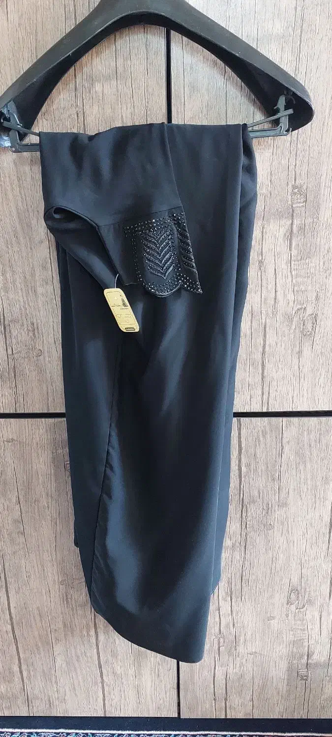 چادر دانشجویی|لباس|مبارکه, |دیوار