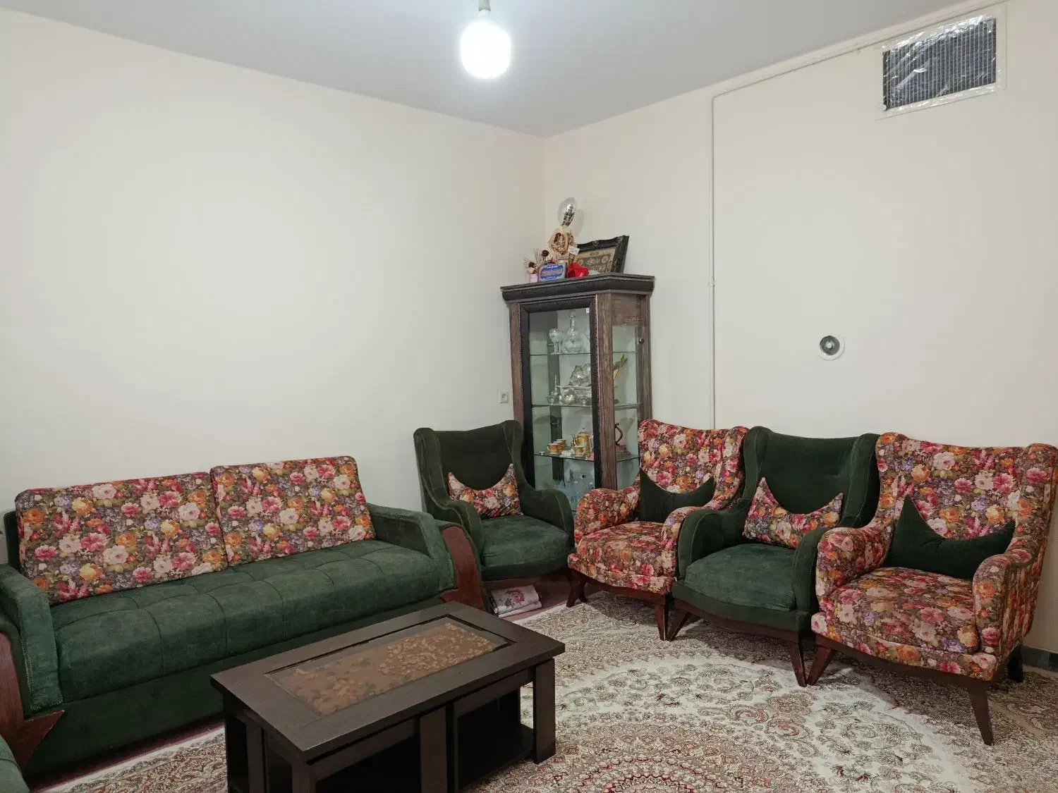 مبل ۹نفره|مبلمان خانگی و میز عسلی|قم, شهرک مهدیه|دیوار