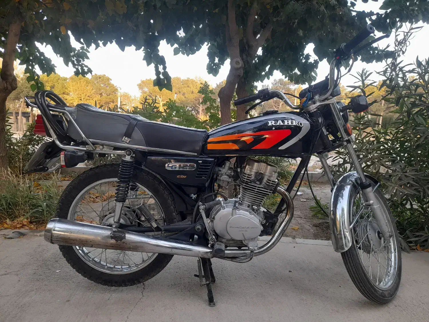 هندا۹۳|موتورسیکلت|اندیشه, اندیشه فاز ۱|دیوار