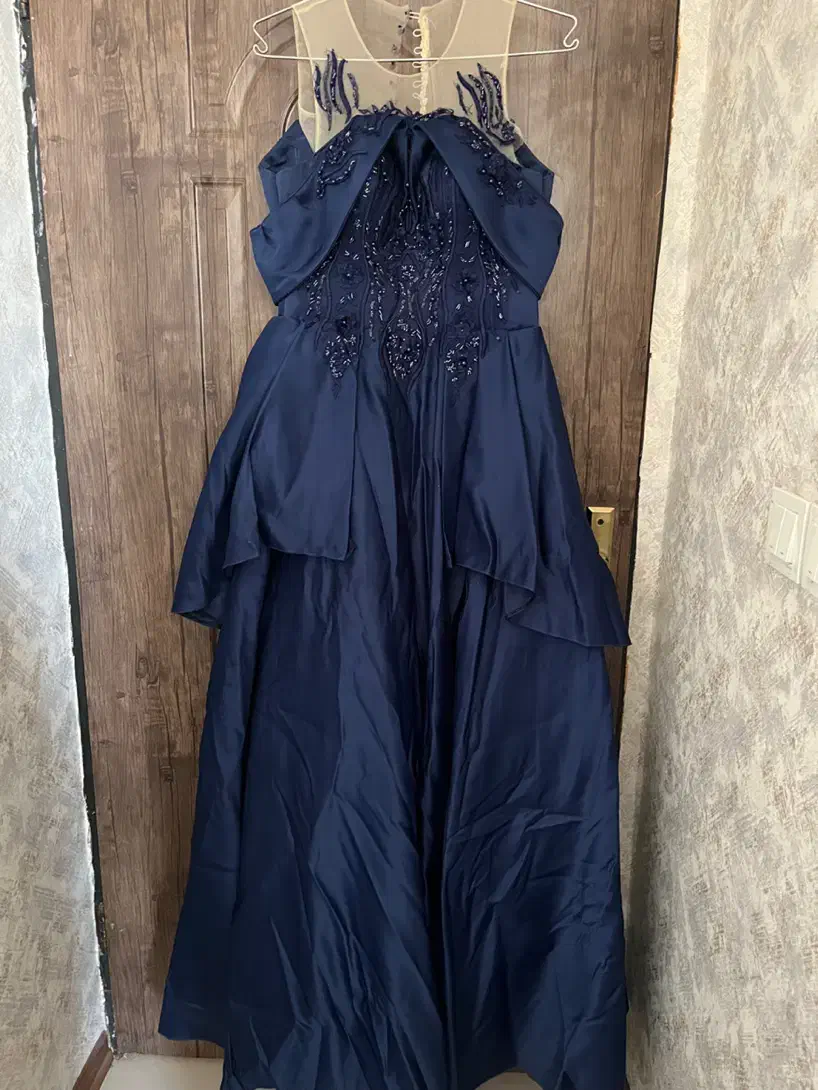 لباس مجلسی مناسب سایز ۳۸تا۴۲|لباس|مشهد, تربیت (صدف)|دیوار