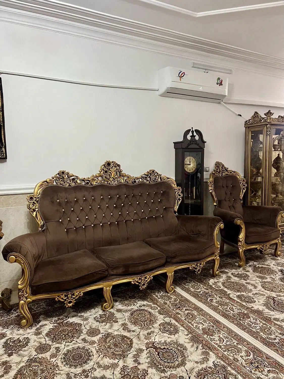 مبل استیل ۶ مبل ۹ نفره|مبلمان خانگی و میز عسلی|قم, زنبیل آباد|دیوار