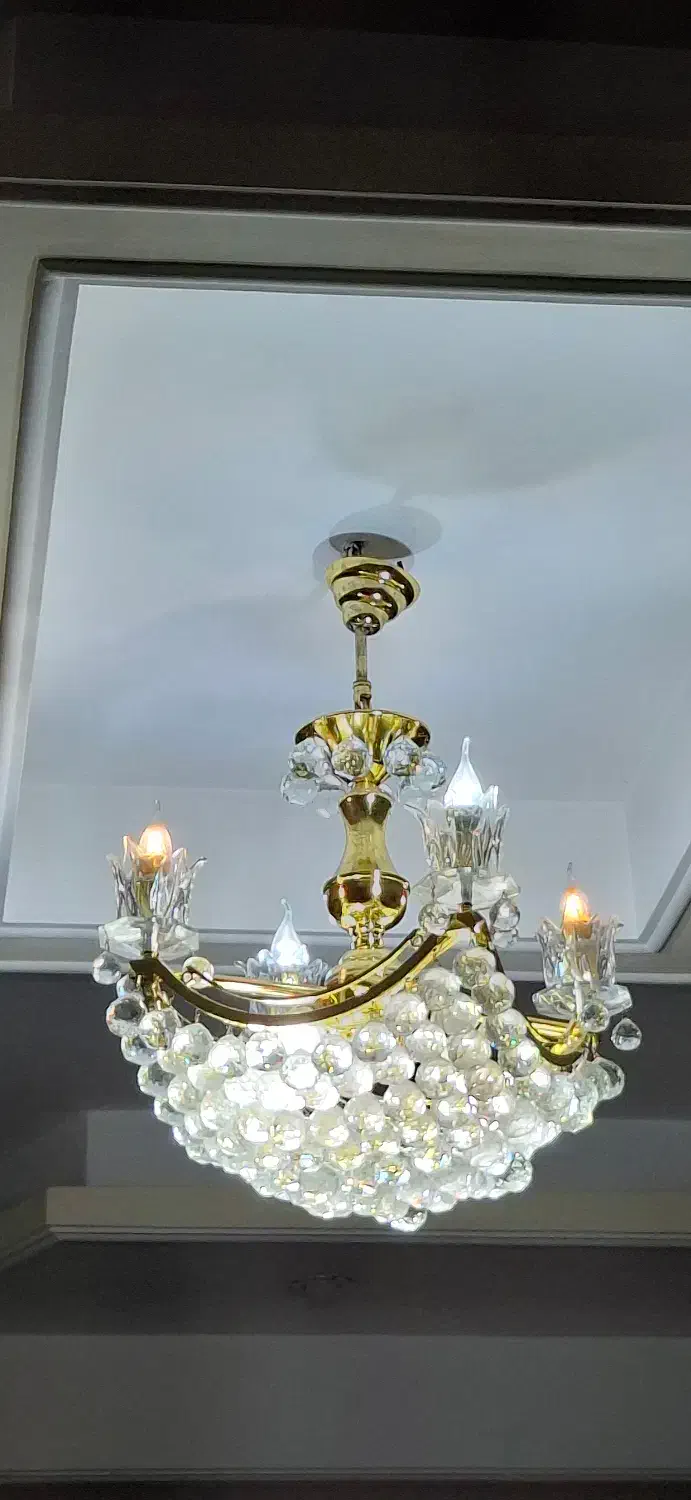 لوستر|لوستر و چراغ آویز|کرج, کوی زنبق|دیوار