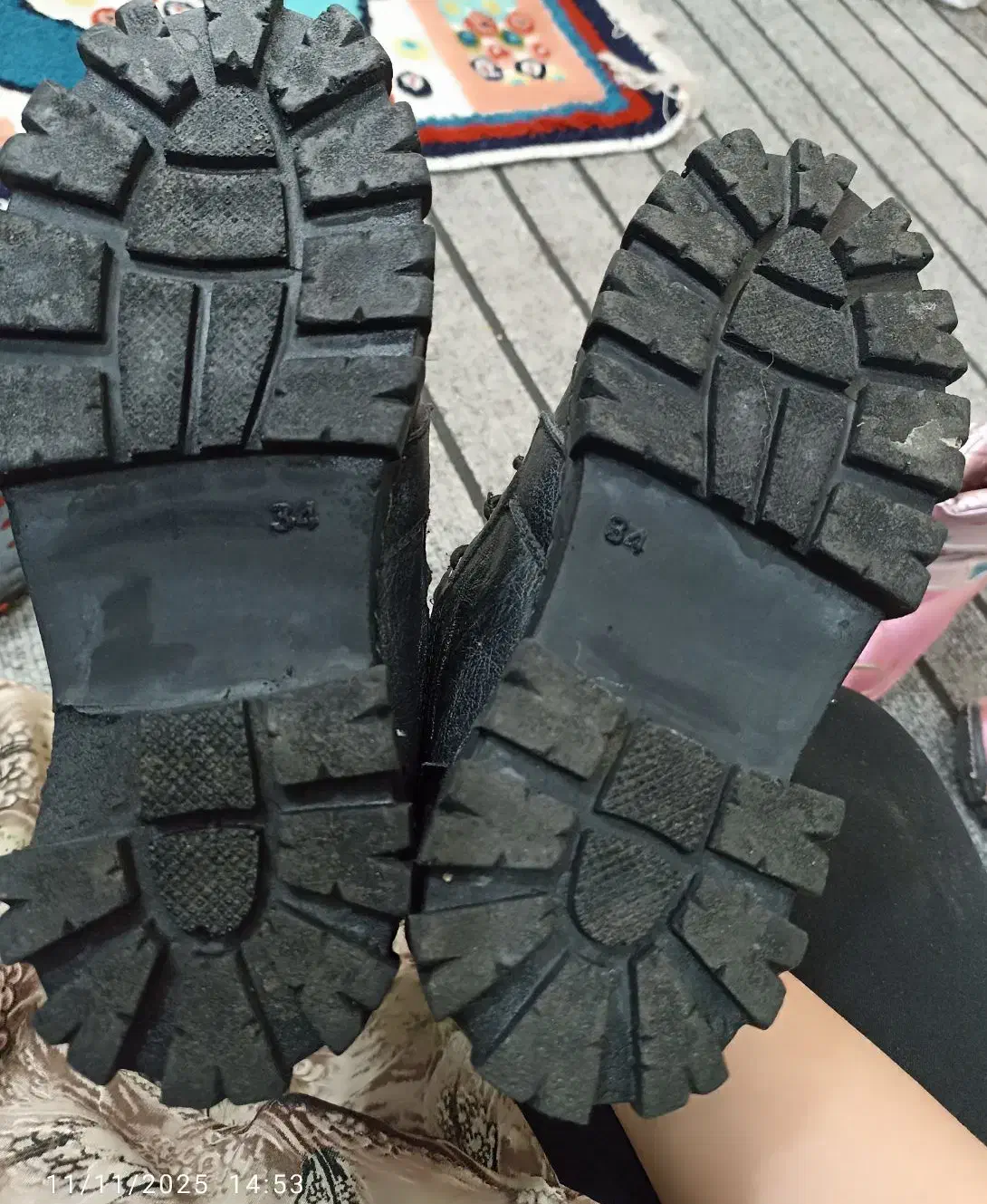 نیم بوت|کفش و لباس بچه|مبارکه, |دیوار