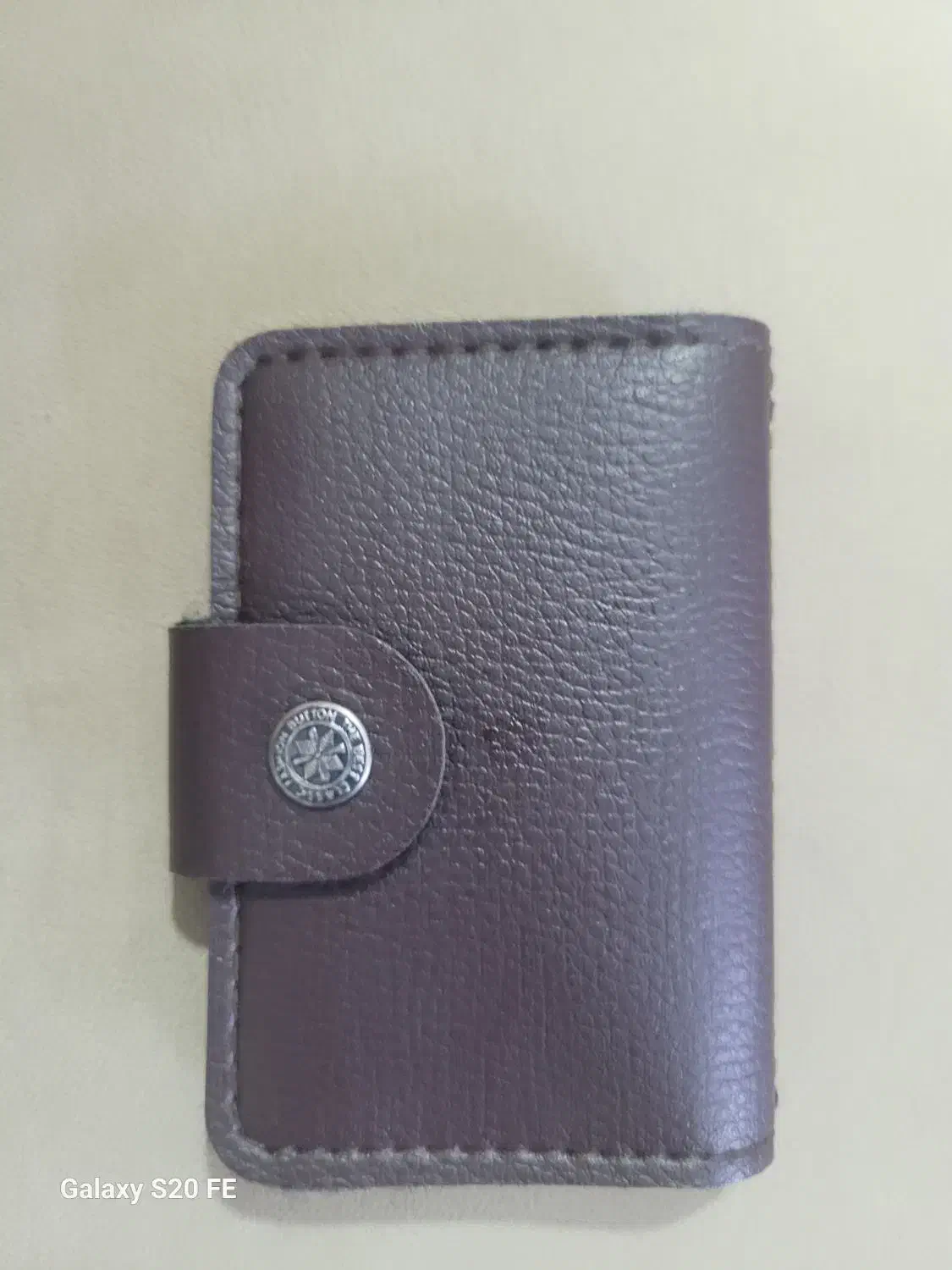 کیف جیبی همراه با مدارک شناسایی بنام محسن گم شده|اشیا|تهران, آرژانتین|دیوار