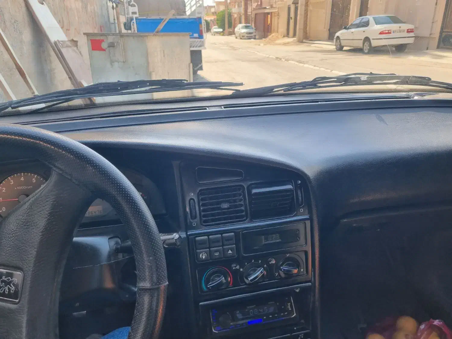 پژو ۴۰۵ مدل ۸۴ رنگ‌بژ|خودرو سواری و وانت|فیروزآباد (فارس), |دیوار